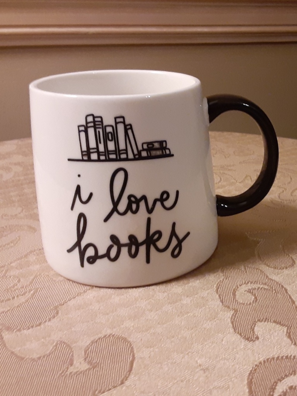 I love books Ceramic Mug